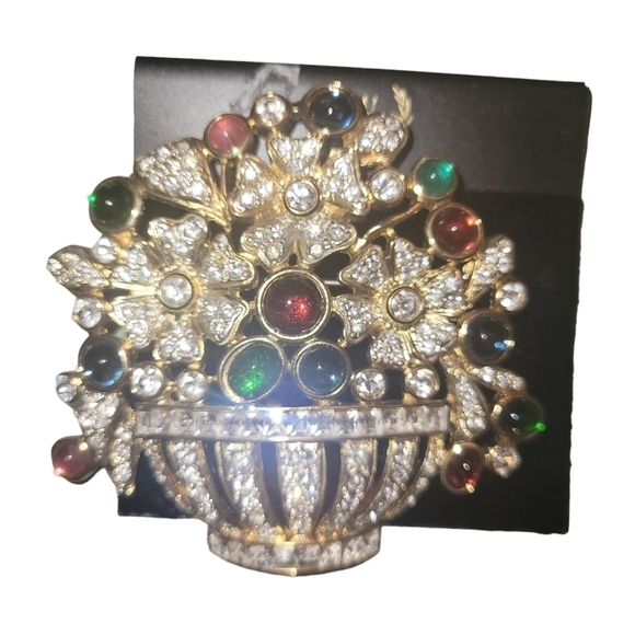 MV Vellano Jewelry - MV Vellano Costume Rhinestone Floral Brooch